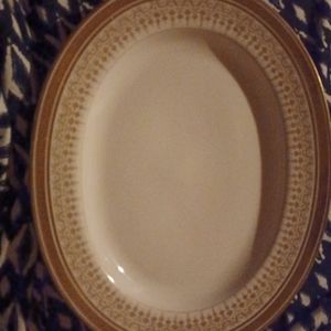 D &  C  FRANCE L. BENARDAUD LIMOGES SERVING PLATTER WHITE GOLD TRIM 8X10